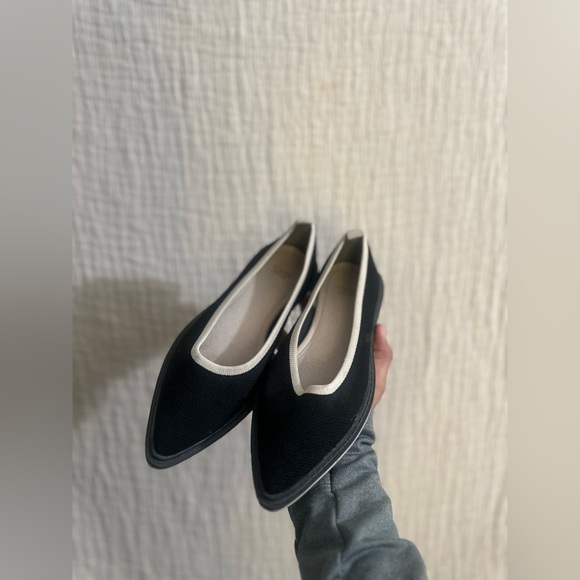 Louise et Cie Vince Camuto black fabric flats - Picture 4 of 6